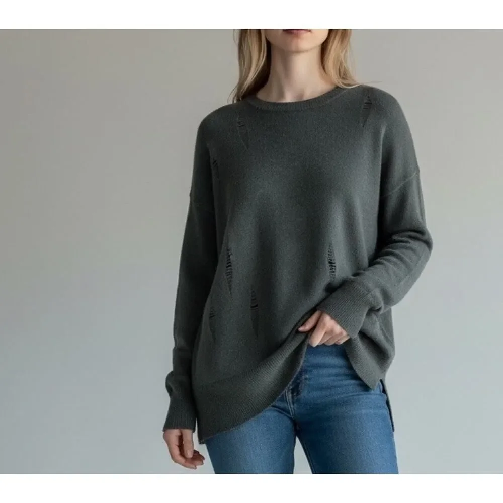 AQUA 100% Cashmere Distressed Sweater XS Green Slouchy Pullover Soft Knit - Picture 1 of 11